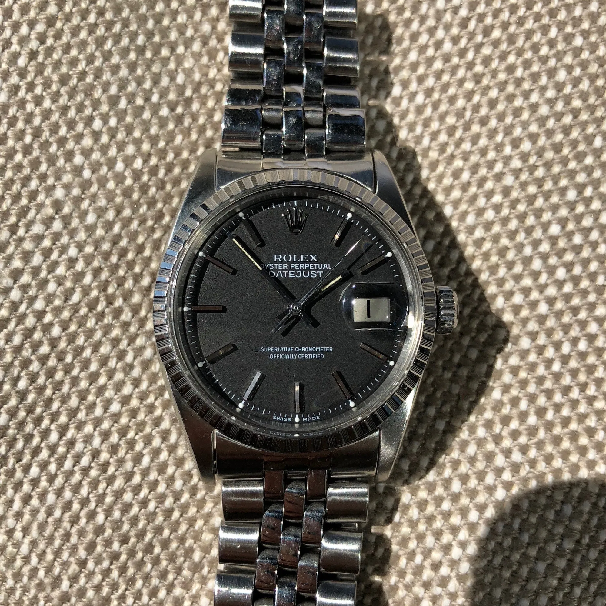 1966 Rolex Datejust 1603 Black Stick Engine Turned Big Logo Wristwatch