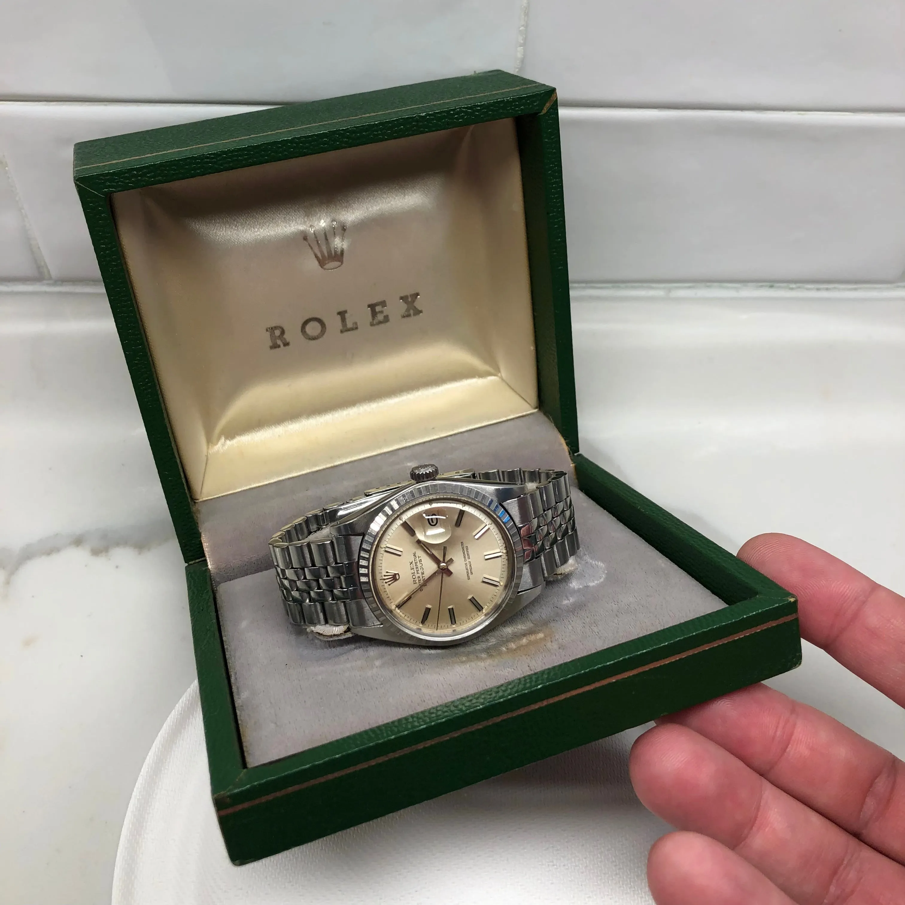 1969 Rolex Datejust 1603 Steel Engine Turned Jubilee Silver Pie Pan Dial Wristwatch with Box