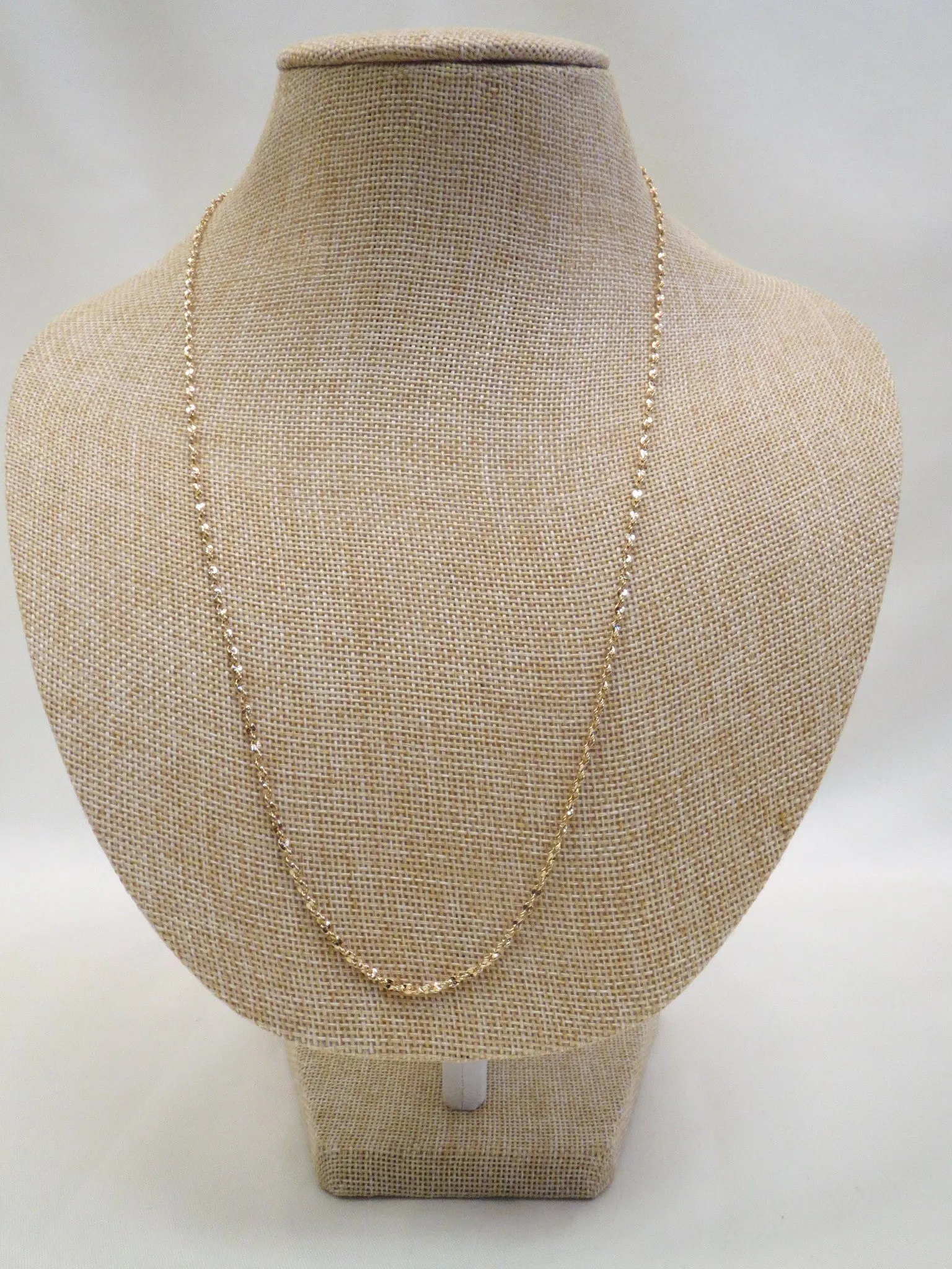 ADO | Gold Twisted Chain