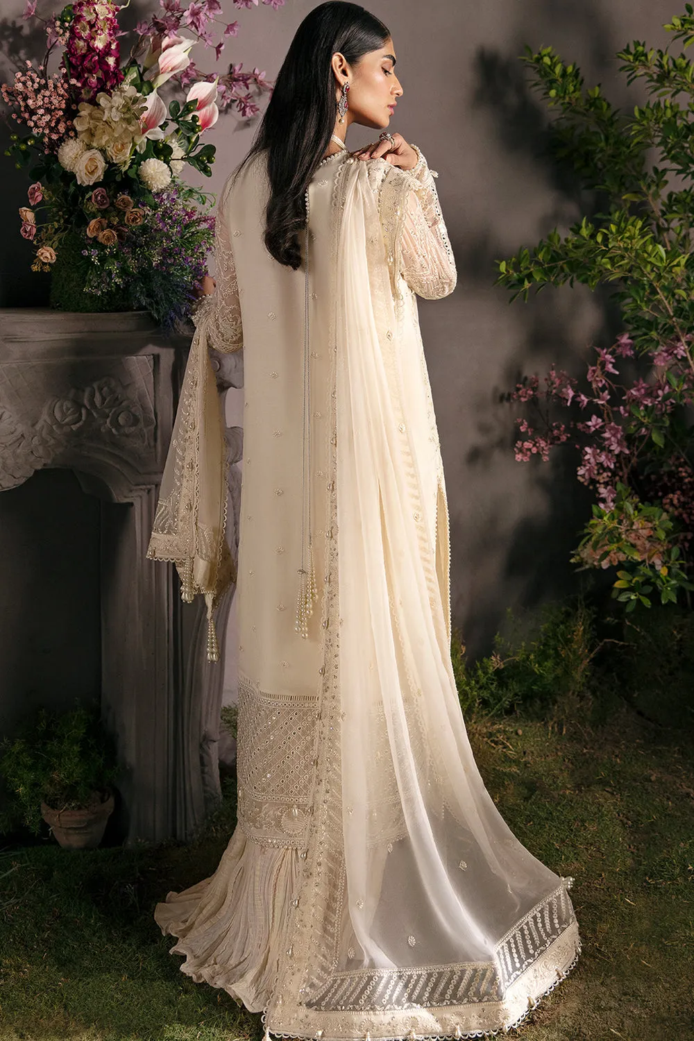 AFROZEH |  La Fuchsia Luxury Formals'23 | DAISY GLOW