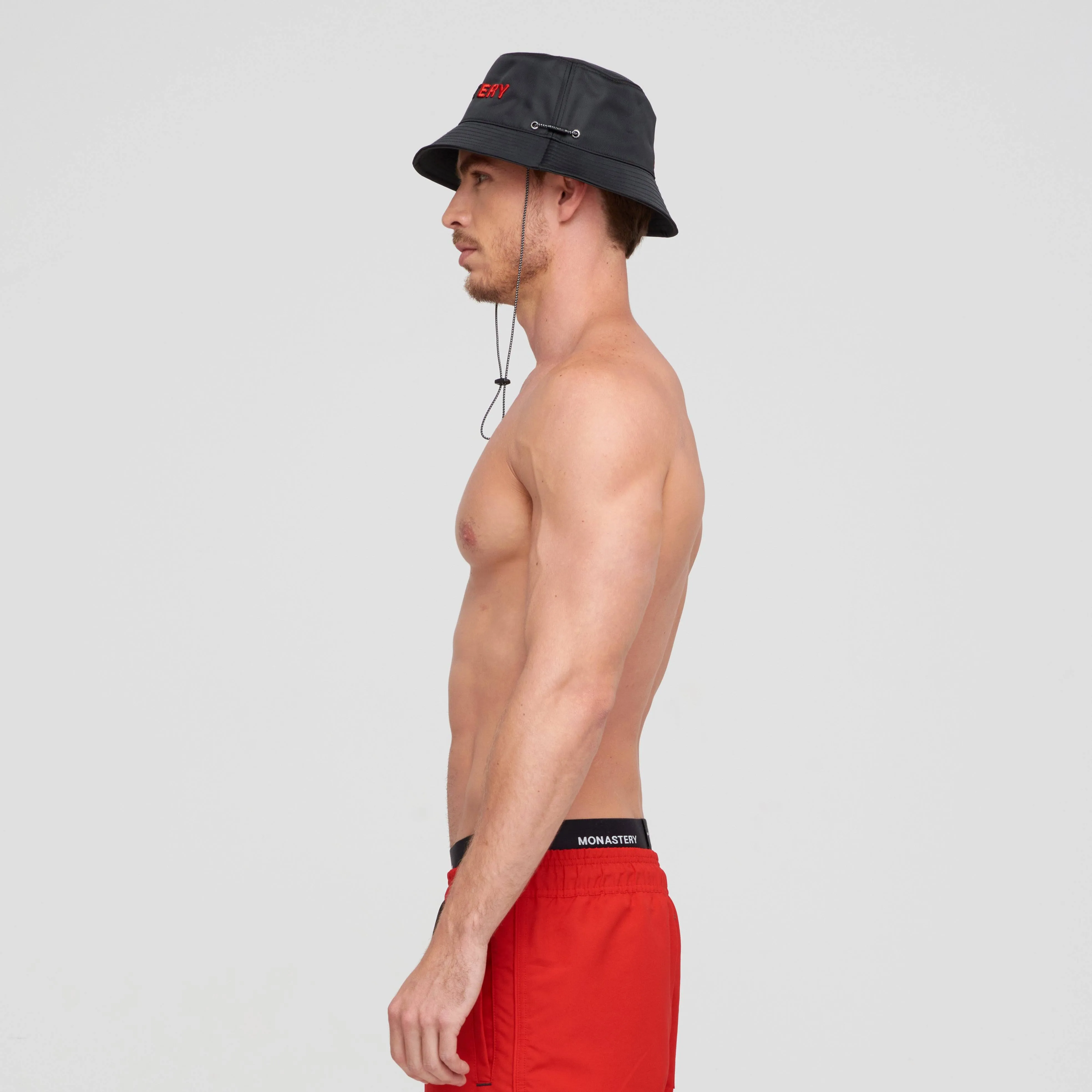 CANOPO BLACK BUCKET HAT