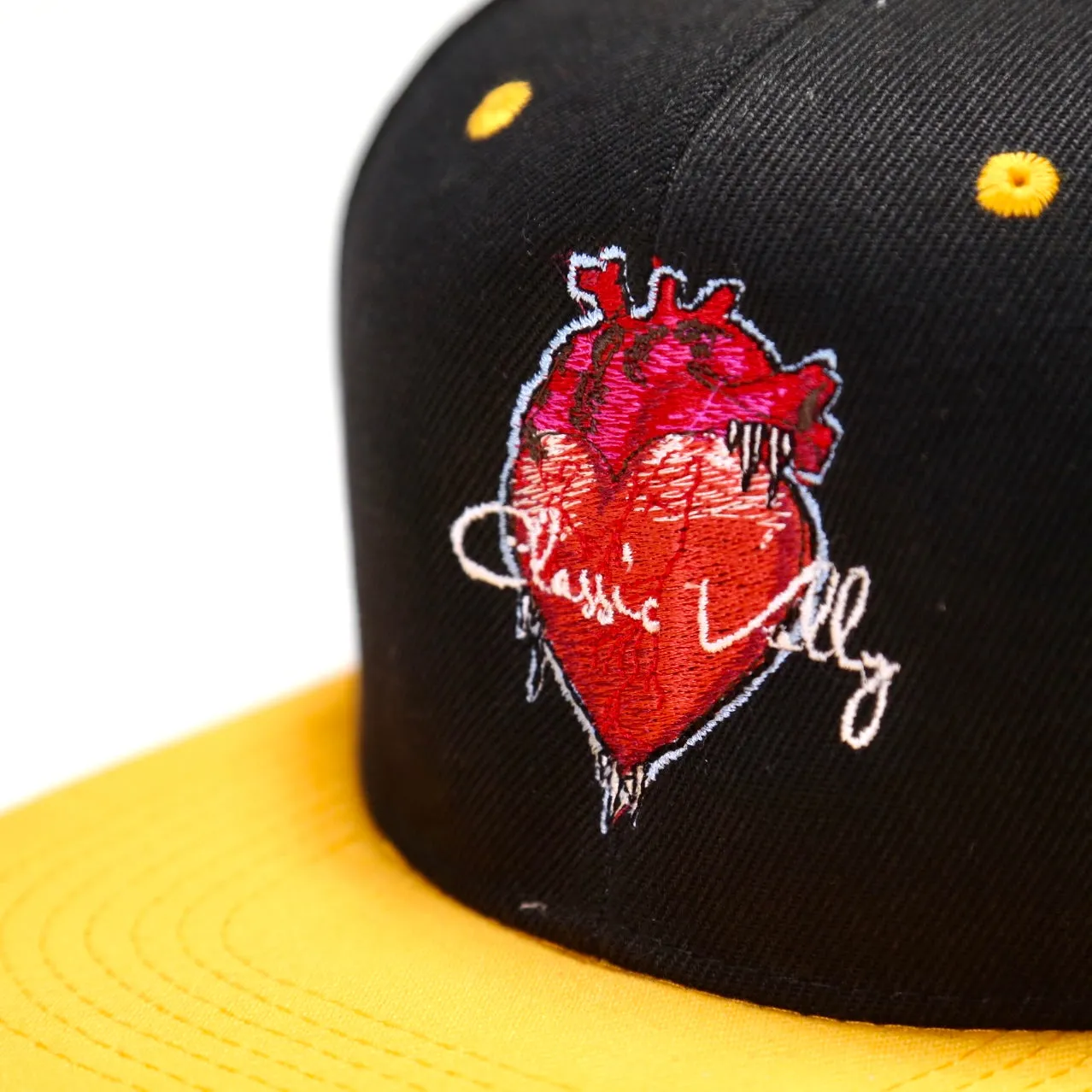 Classic Vally Heart Snapback - Black/Yellow