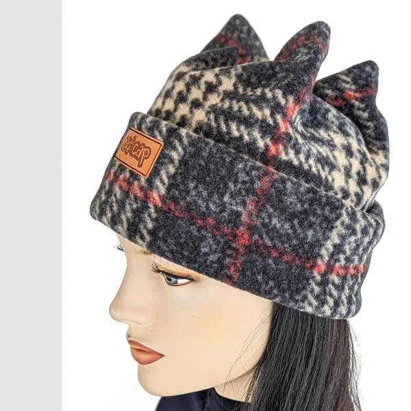 Four Point Fleece Beanie Toque, asst'd prints