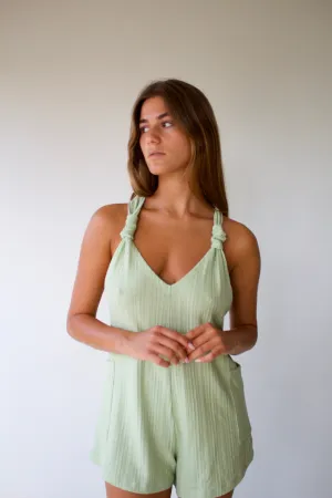 GREEN SHORT