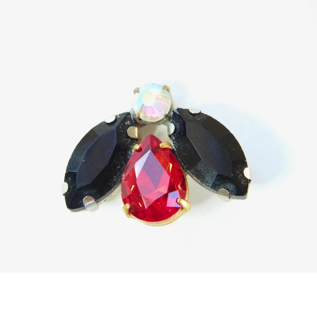 Jeweled Bee Button for Decorating