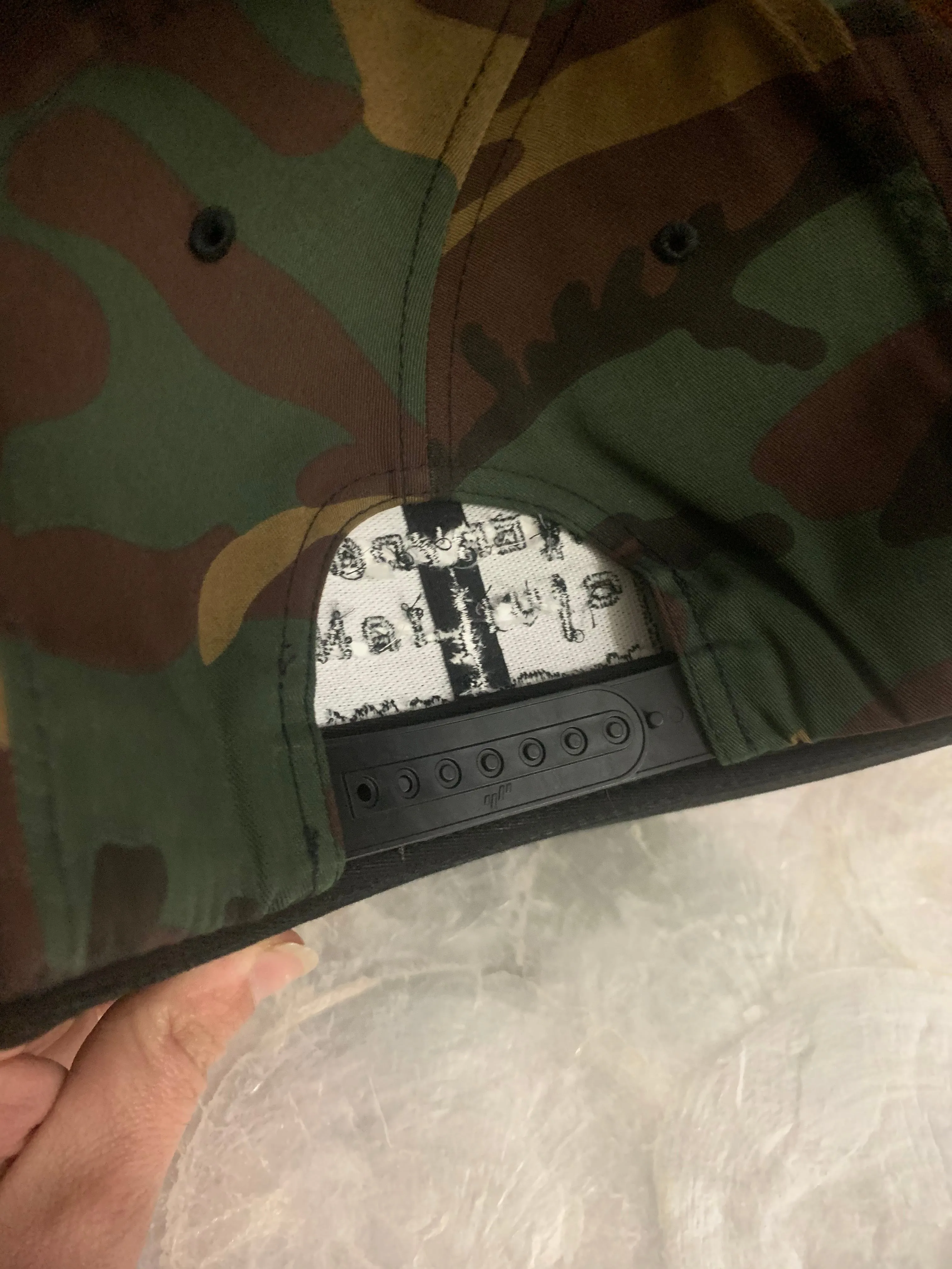 Multicam w/Black Bill Classic Snapback Hat w/ Black EveryDayCivilian Logo