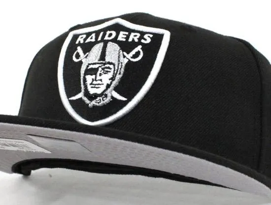 Oakland Raiders 59Fifty Fitted Hat (BLACK WHITE GRAY UNDER BRIM)