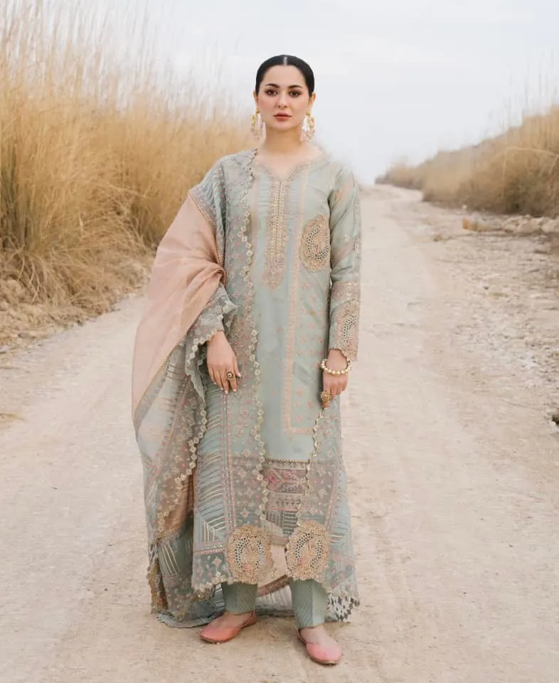 QALAMKAR MIRAHIL | LUXURY LAWN '22 | SAHAR-01