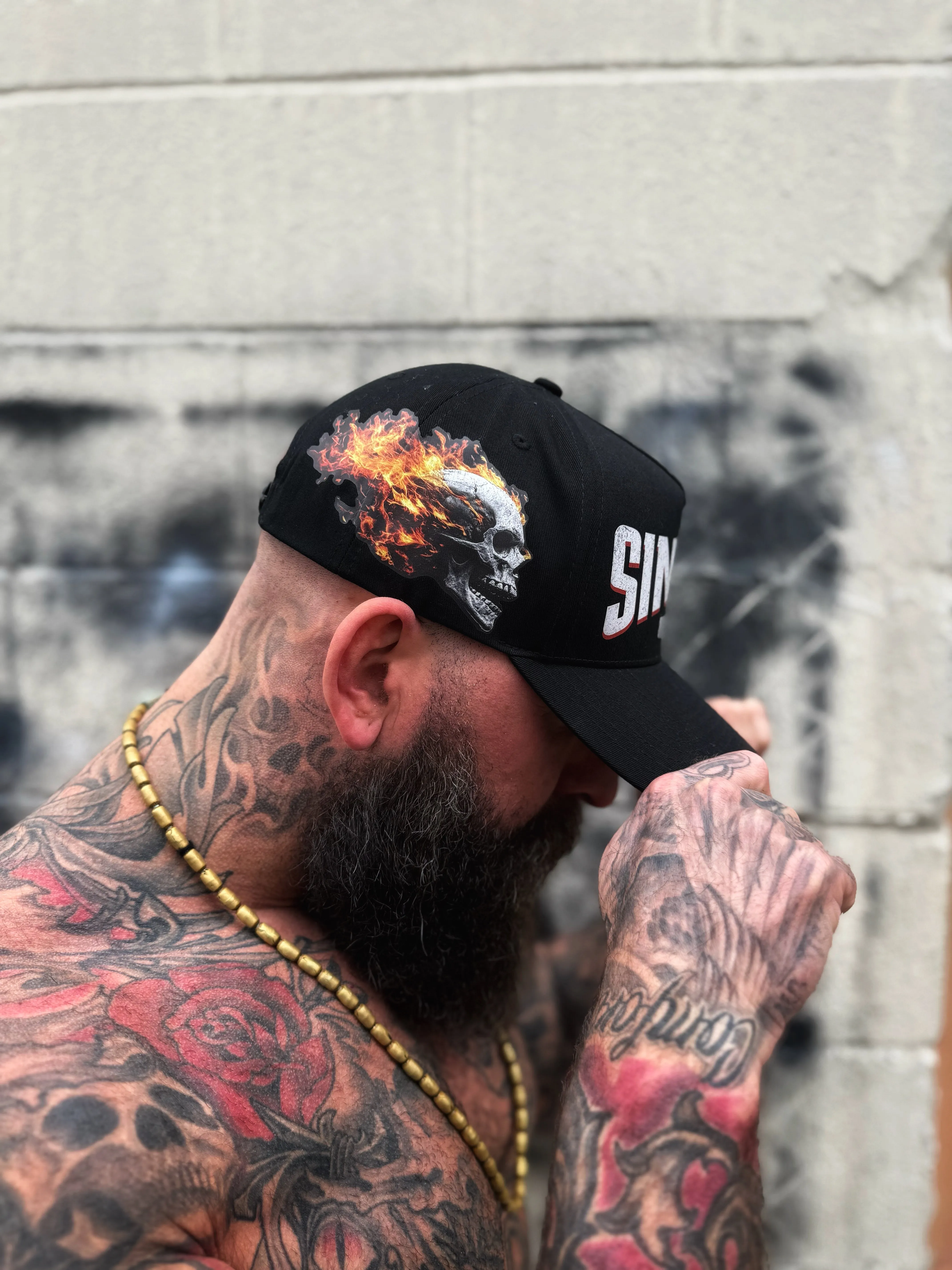 SINNER FLAMING RETRO BLACK HAT