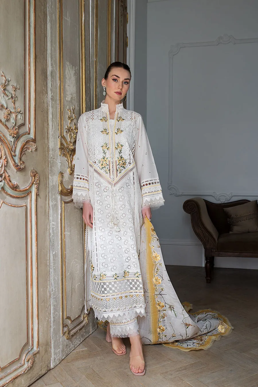 SOBIA NAZIR LUXURY LAWN 2024 | 3A
