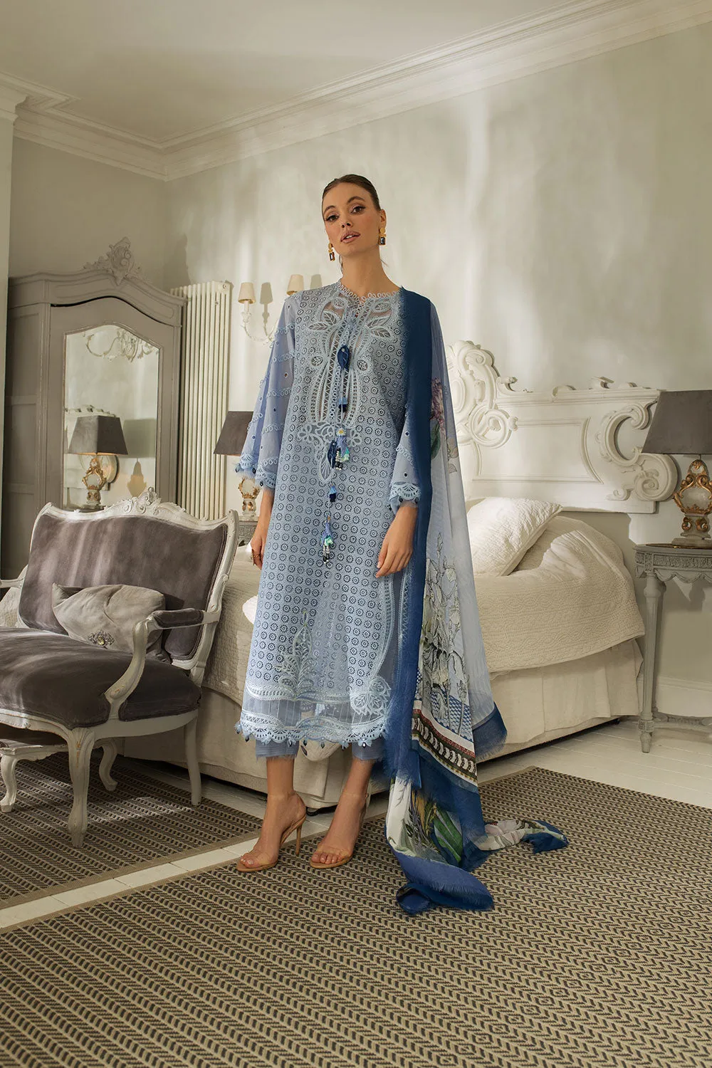 SOBIA NAZIR LUXURY LAWN 2024 | 5A