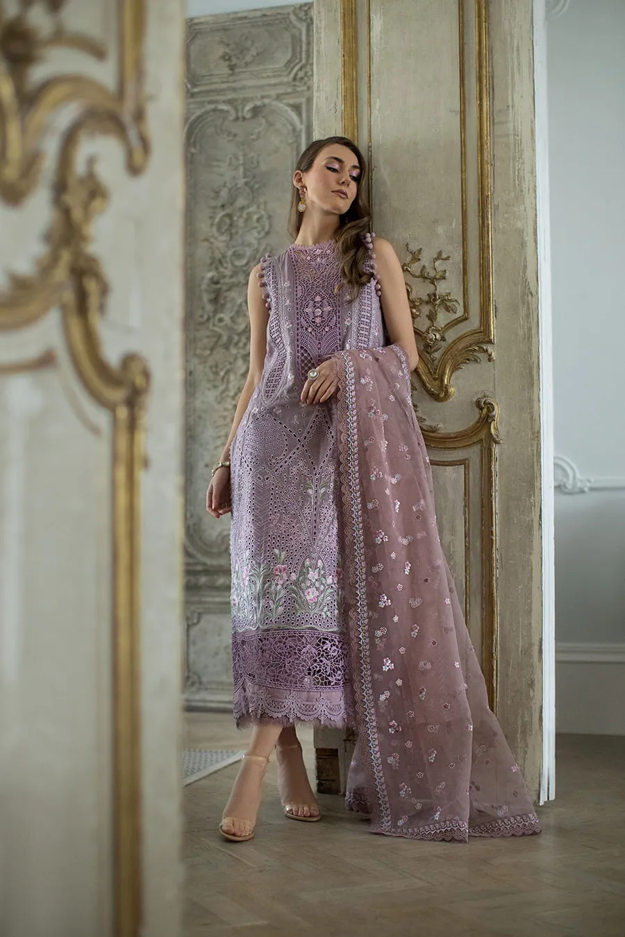SOBIA NAZIR LUXURY LAWN 2024 | 9A