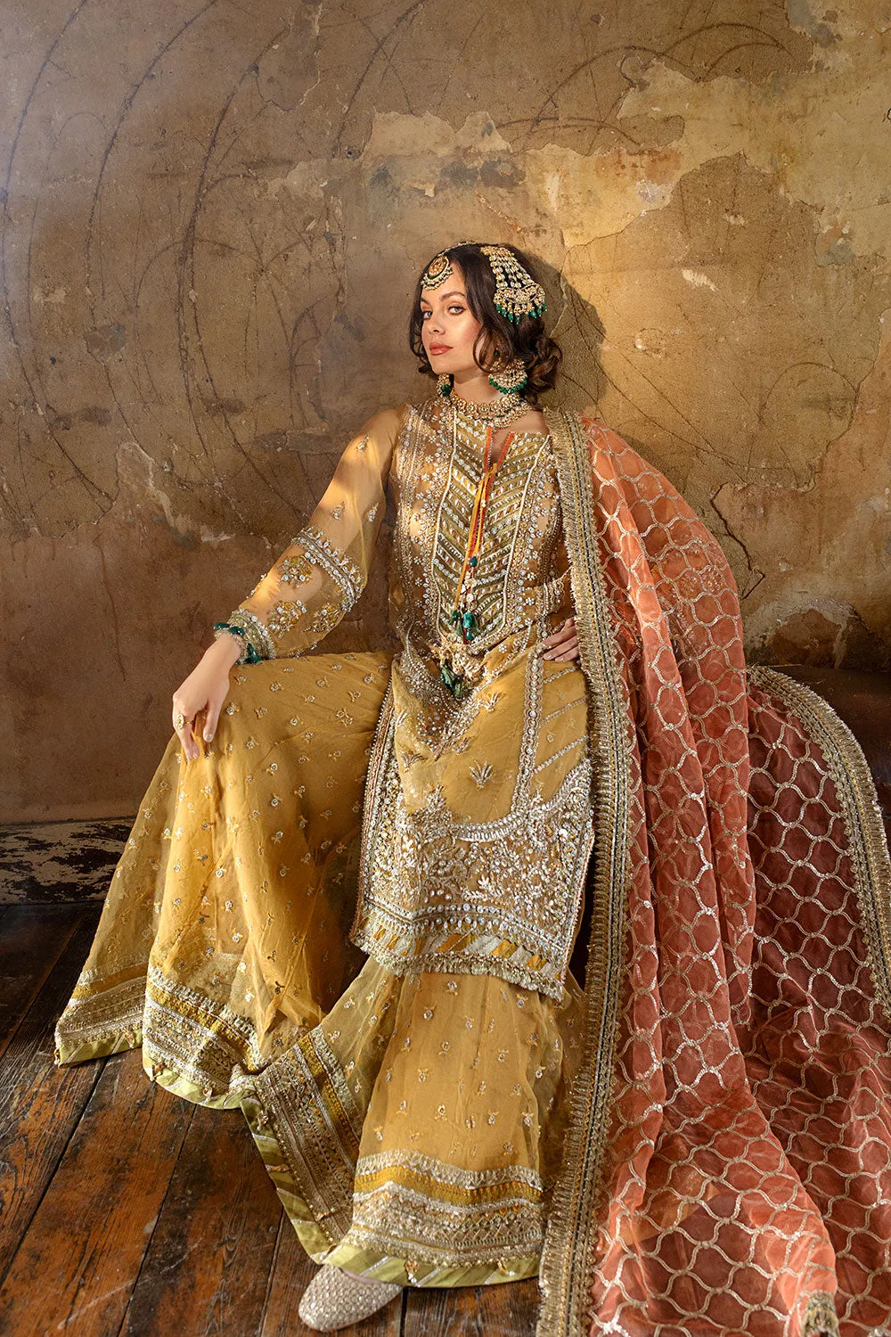 SOBIA NAZIR | NAYAB FESTIVE COLLECTION '22 - NFC22-05
