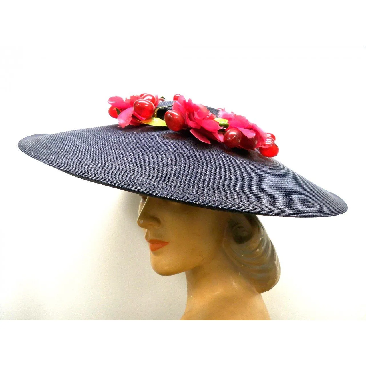Vintage Navy Extra Wide-Brim Straw Saucer Hat On Cap 1940S Poppies & Grapes
