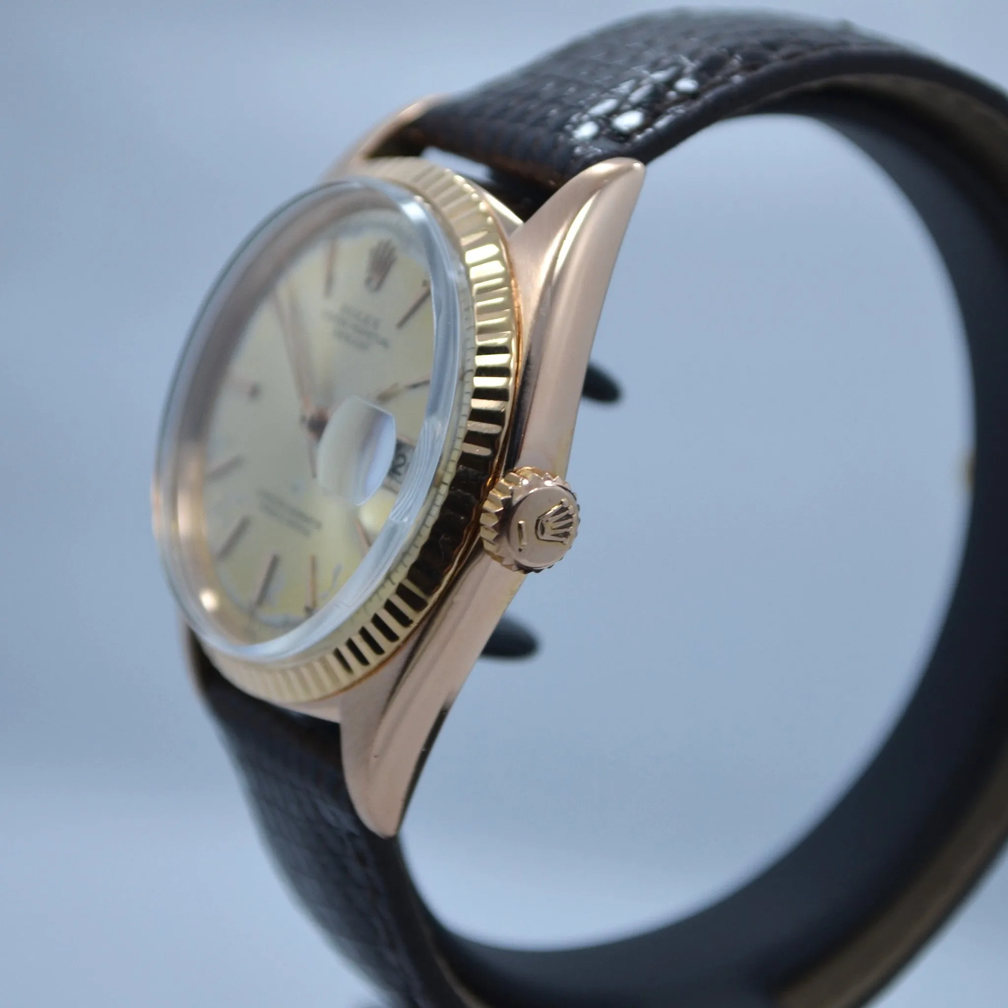 Vintage Rolex Datejust 1601 Oyster Perpetual 18K Rose Gold 1959 Wristwatch