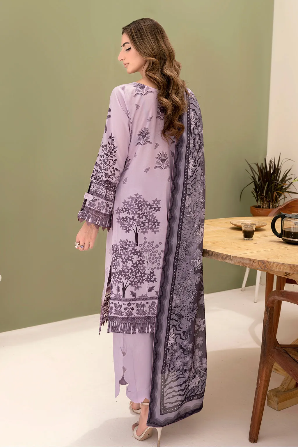 Y-706 |  Ramsha Riwayat Luxury Lawn Vol 7 Collection | Unstitched Lawn Embroidered Suits